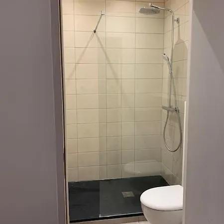 Lägenhet Studio Independant Dans Maison